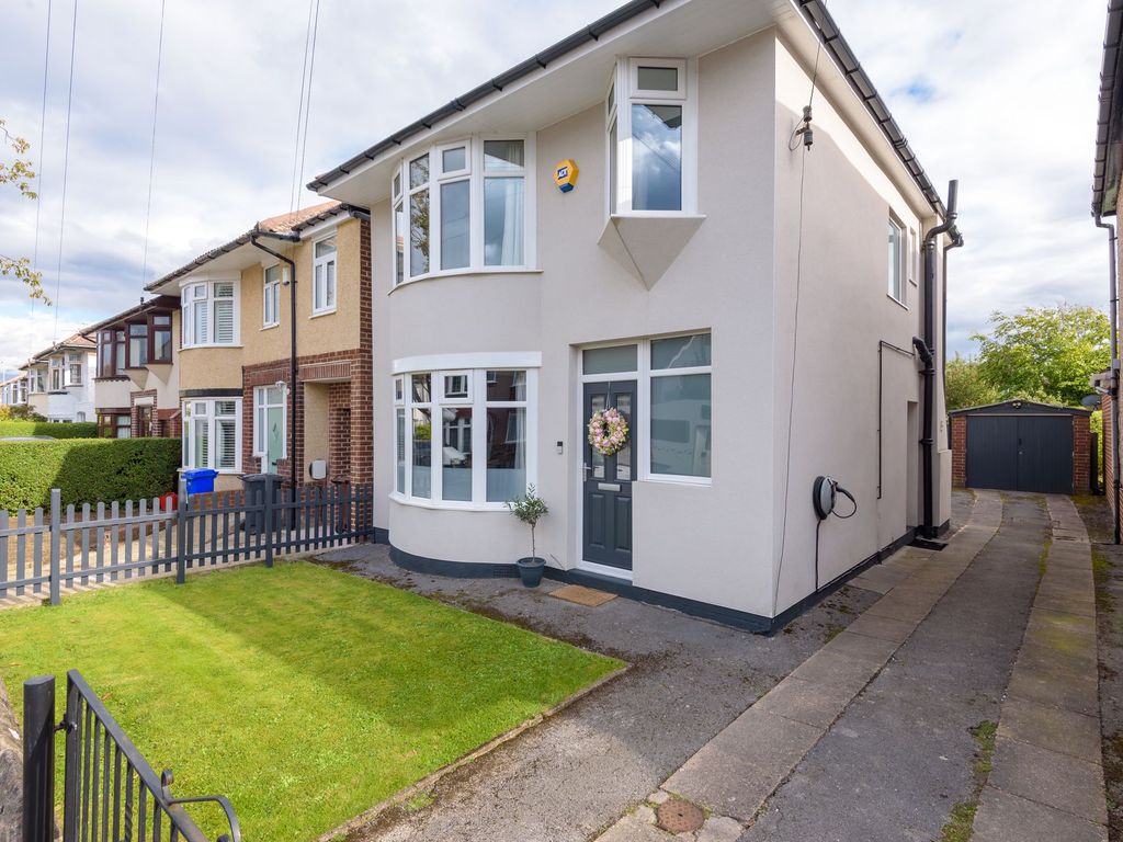 3 bed detached house for sale in Westwick Road, Sheffield S8, £385,000