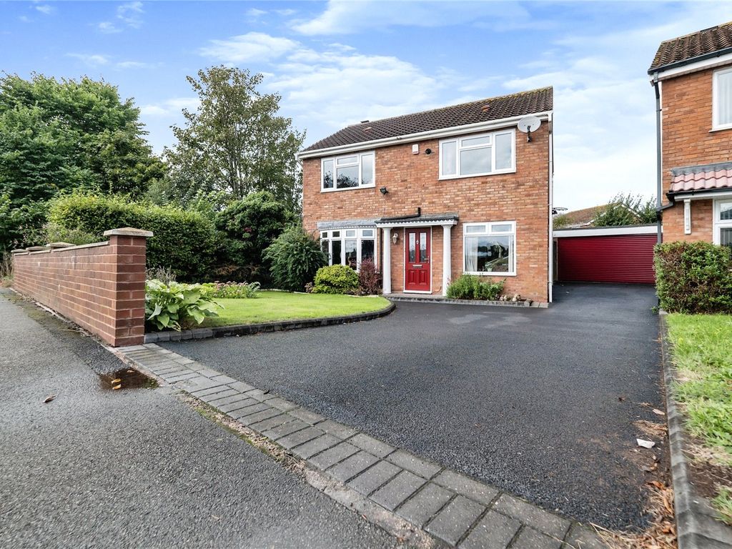 4 bed detached house for sale in Witton Lodge Road, Birmingham, West Midlands B23, £320,000