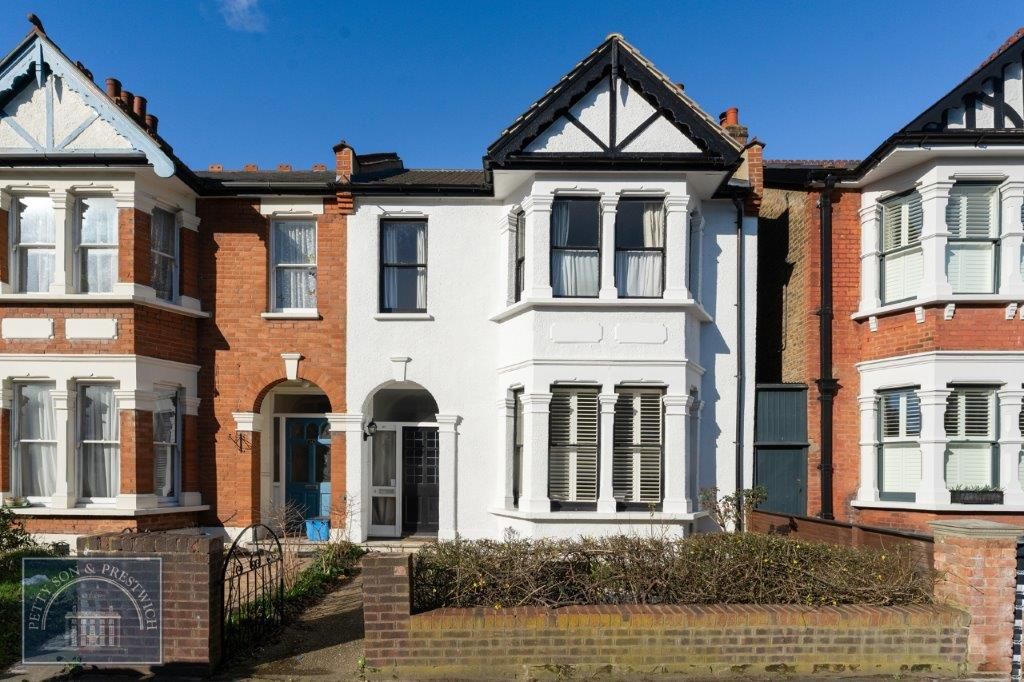 4 bed end terrace house for sale in Harpenden Road, London E12, £1,000,000