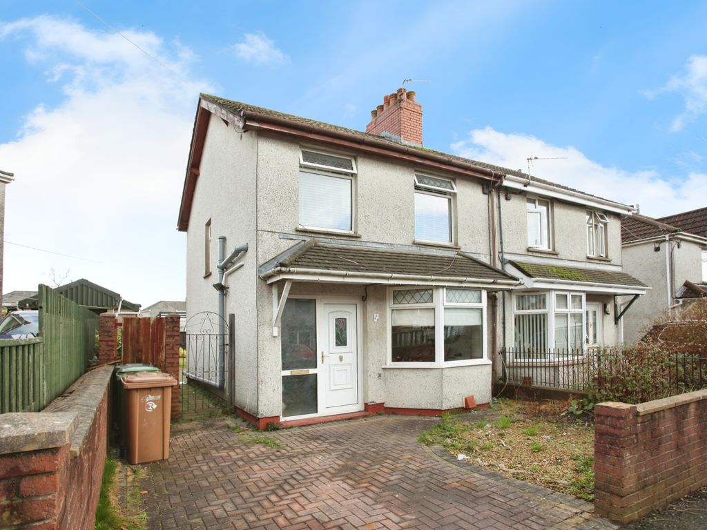 3 bed semi-detached house for sale in Bedwellty Road, Blackwood NP12, £185,000
