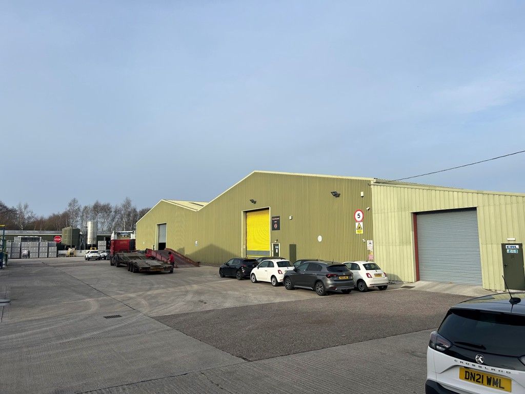 Industrial to let in Unit 6A And 6B Smokehall Lane, Winsford, Cheshire CW7, £57,500 pa