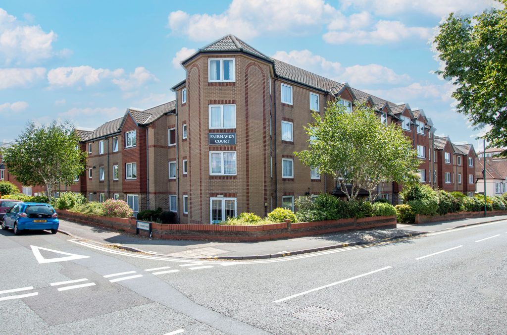 1 bed flat for sale in Sea Road, Boscombe, Bournemouth BH5, £115,000