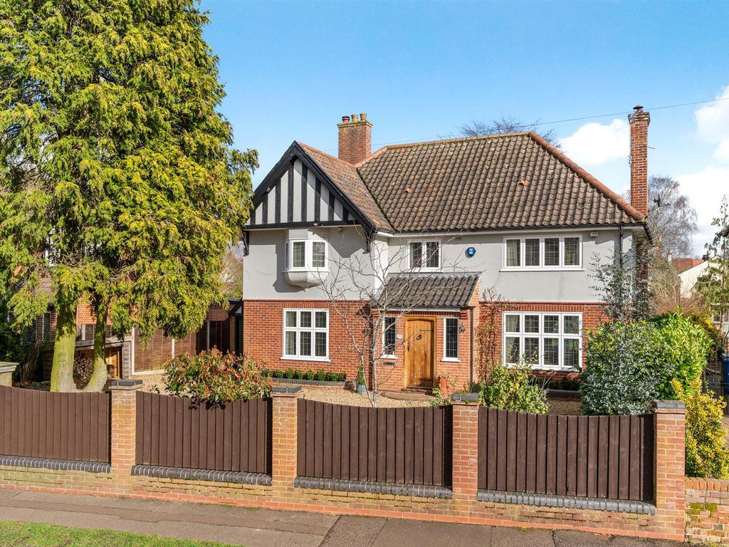 4 bed detached house for sale in Branksome Road, Off Newmarket Road, Norwich NR4, £900,000