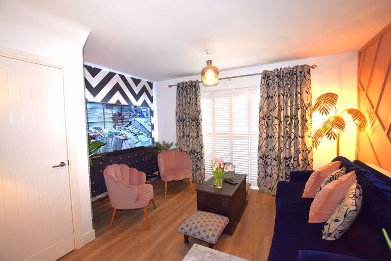 2 bed terraced house to rent in Barn Owl Lane, Haddenham, Aylesbury HP17, £1,495 pcm