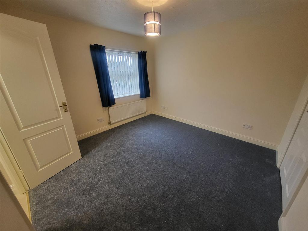 2 bed semi-detached house to rent in Wood Close, Biddenham, Bedford MK40, £1,250 pcm