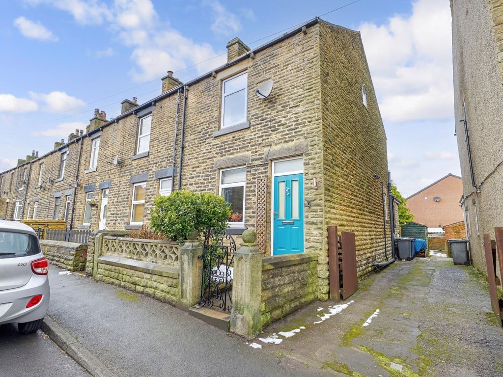 3 bed terraced house for sale in Don Street, Penistone, Sheffield S36, £205,000