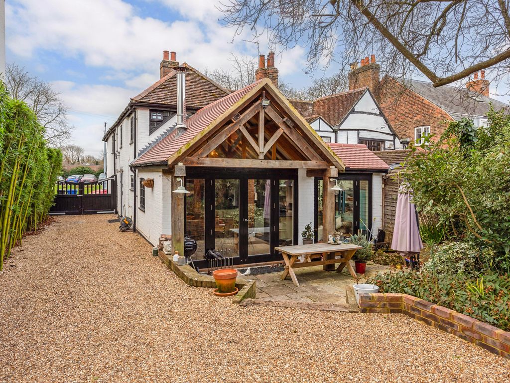 3 bed semi-detached house for sale in Horton Road, Datchet SL3, £950,000