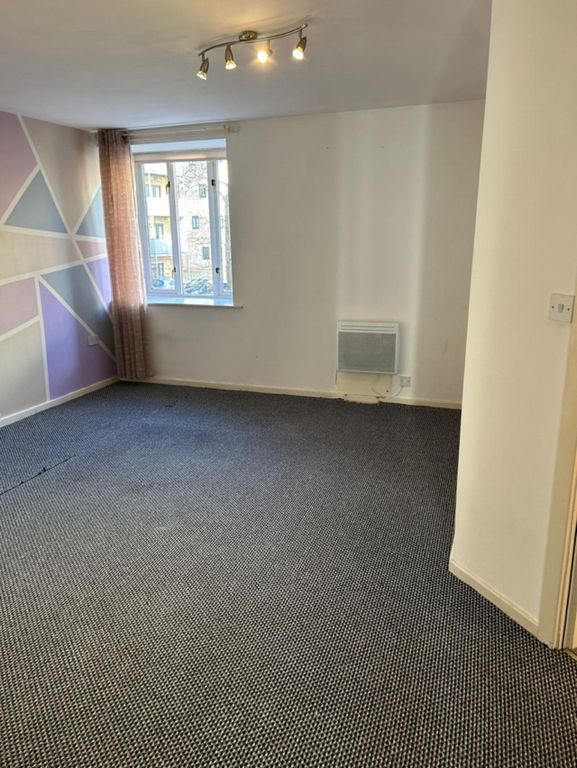 1 bed property to rent in Buslingthorpe Lane, Leeds LS7, £800 pcm