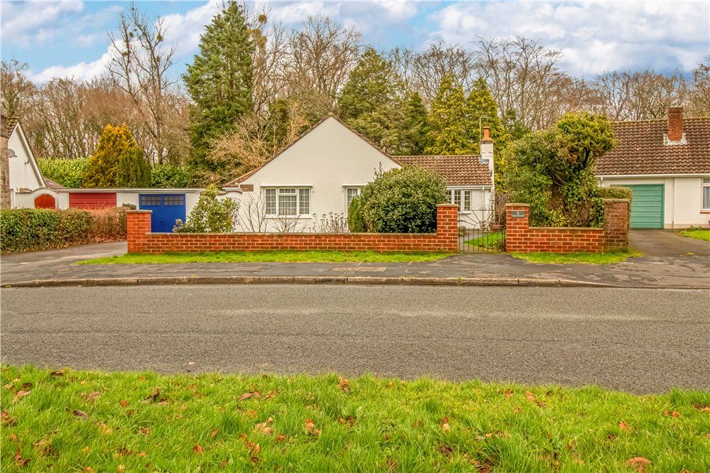 3 bed bungalow for sale in Ferndown, Dorset BH22, £635,000