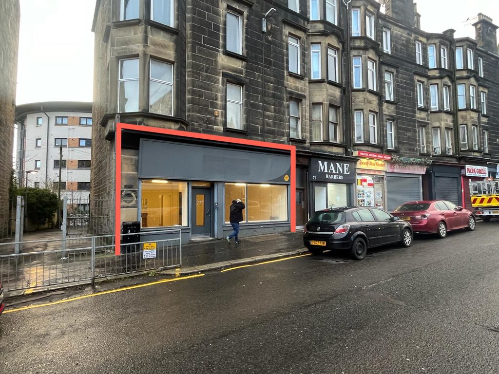 Retail premises to let in Causeyside Street, Paisley PA1, £11,000 pa