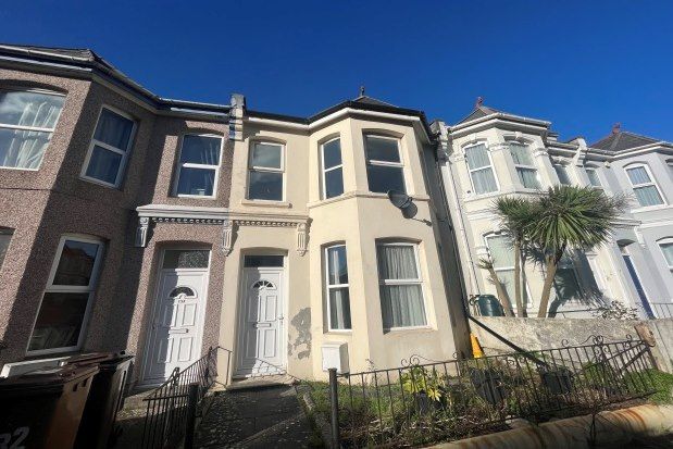 1 bed flat to rent in Pasley Street, Plymouth PL2, £800 pcm