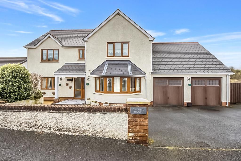 4 bed detached house for sale in Rhydowen, Llandysul, Ceredigion SA44, £425,000