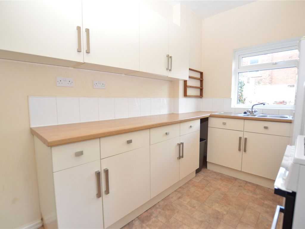 3 bed terraced house for sale in South View Road, Sheffield, South Yorkshire S7, £180,000