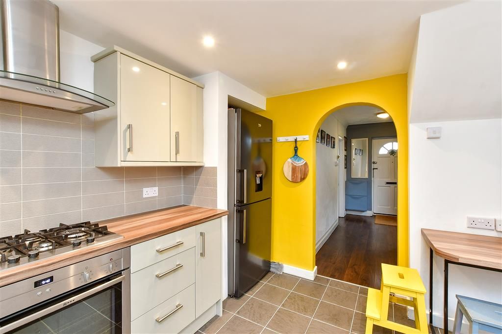 3 bed end terrace house for sale in Carden Hill, Hollingbury, Brighton, East Sussex BN1, £475,000