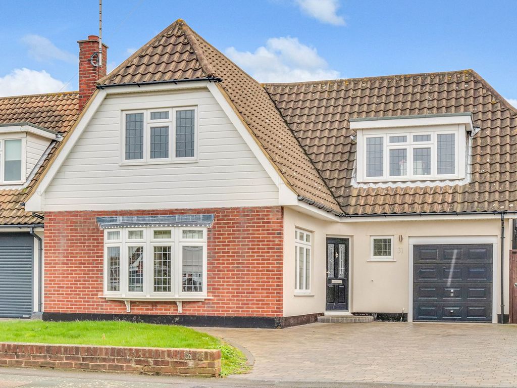 4 bed detached house for sale in Cherrybrook, Thorpe Bay SS1, £750,000