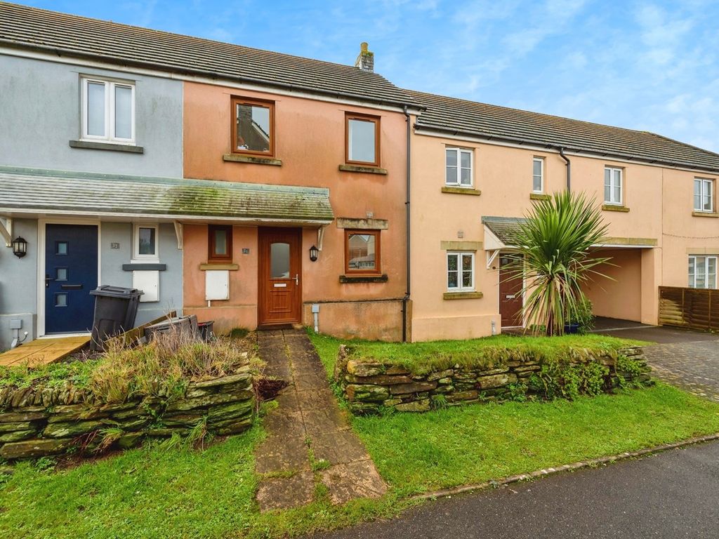 2 bed terraced house for sale in Weeks Rise, Camelford PL32, £210,000
