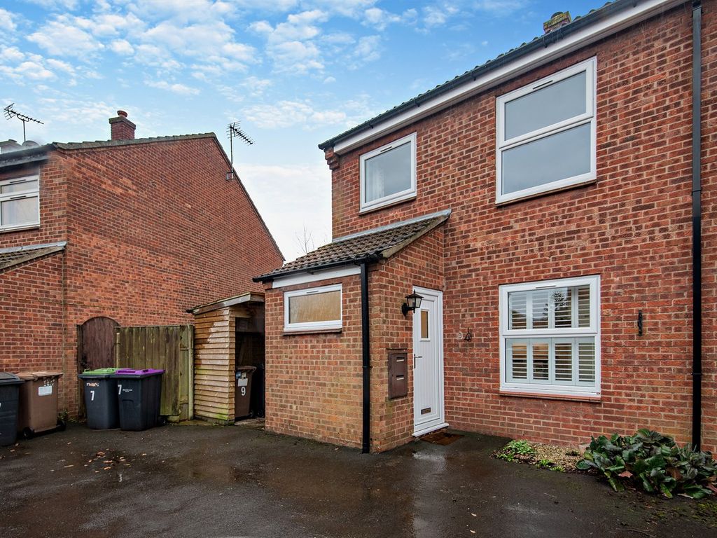 3 bed semi-detached house for sale in Chestnut Crescent, Bassingham, Lincoln LN5, £225,000
