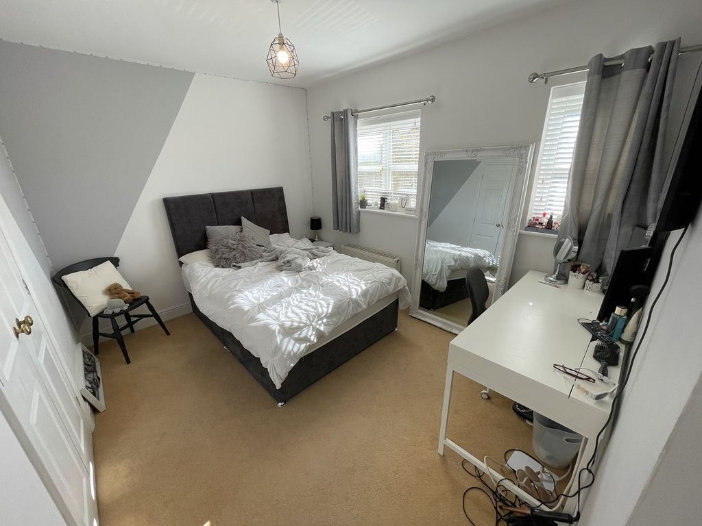 4 bed detached house for sale in Alderson Drive, Stretton, Burton-On-Trent DE13, £349,950