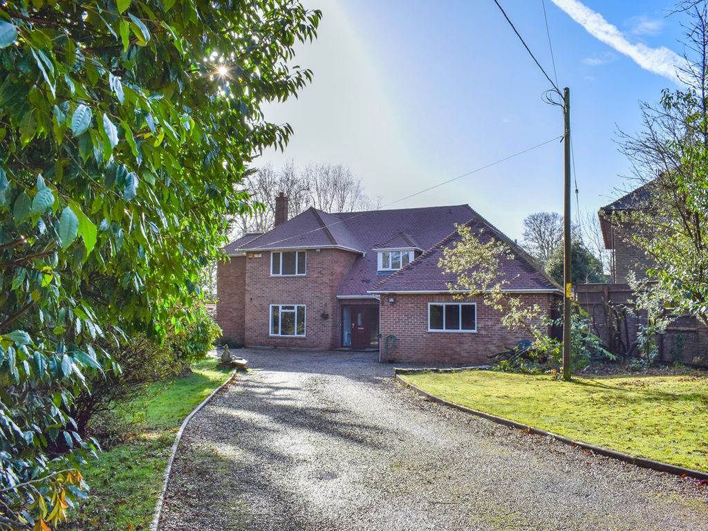 4 bed detached house for sale in Sway Road, New Milton BH25, £1,200,000
