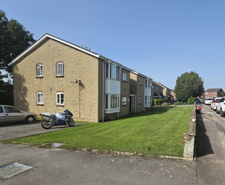 1 bed flat to rent in White Mead, Yeovil BA21, £595 pcm