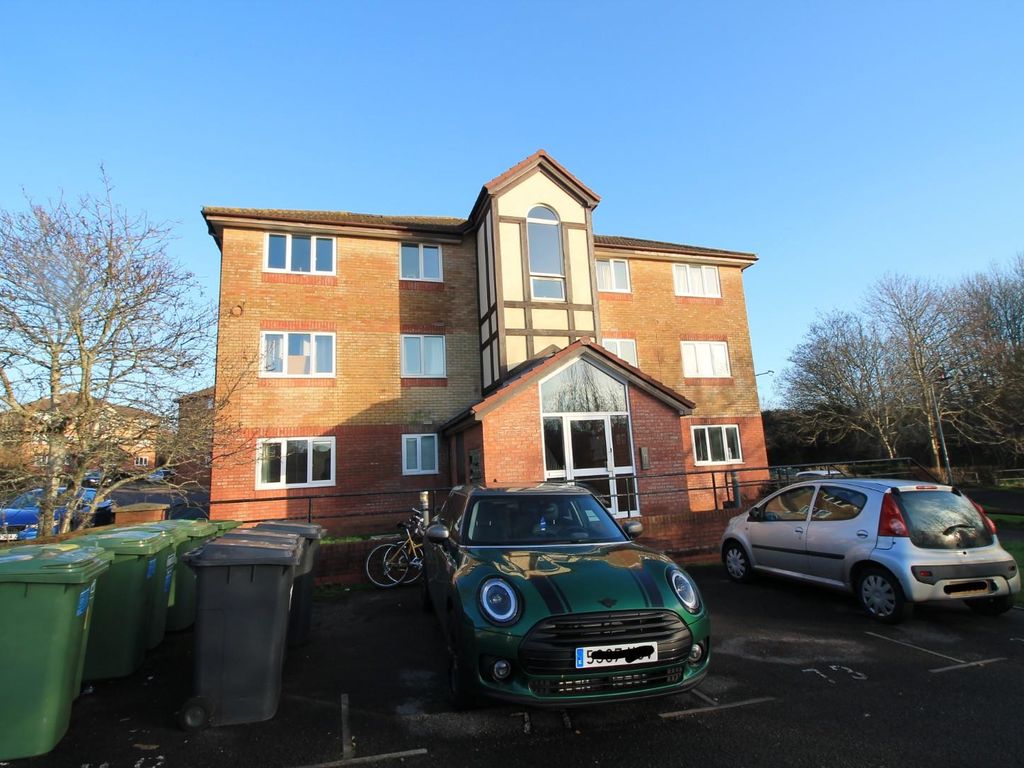 1 bed property to rent in Chequers Court, Palmers Leaze, Bradley Stoke, Bristol BS32, £875 pcm