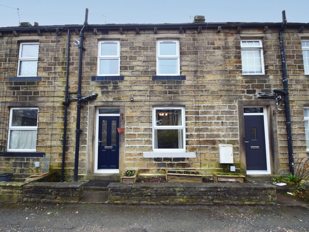 2 bed terraced house for sale in Station View, Steeton, Keighley, West Yorkshire BD20, £140,000