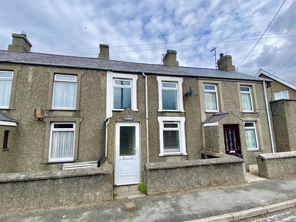 2 bed terraced house to rent in Lon Uchaf, Morfa Nefyn, Pwllheli LL53, £750 pcm