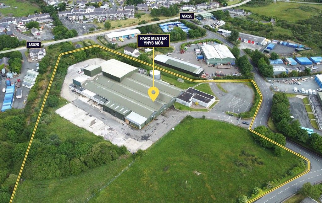 Industrial to let in Unit 1 (Warehouse), Parc Menter, Amlwch Industrial Estate, Amlwch, Anglesey LL68, £18,800 pa