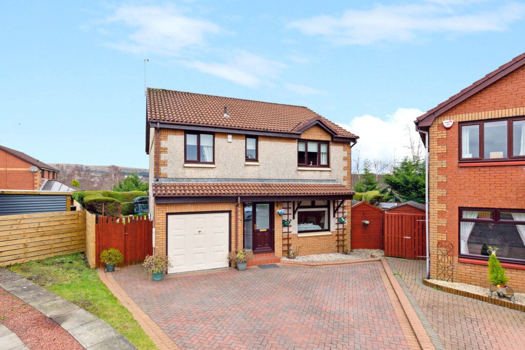 4 bed villa for sale in Morar Place, Clydebank, Glasgow G81, £279,995