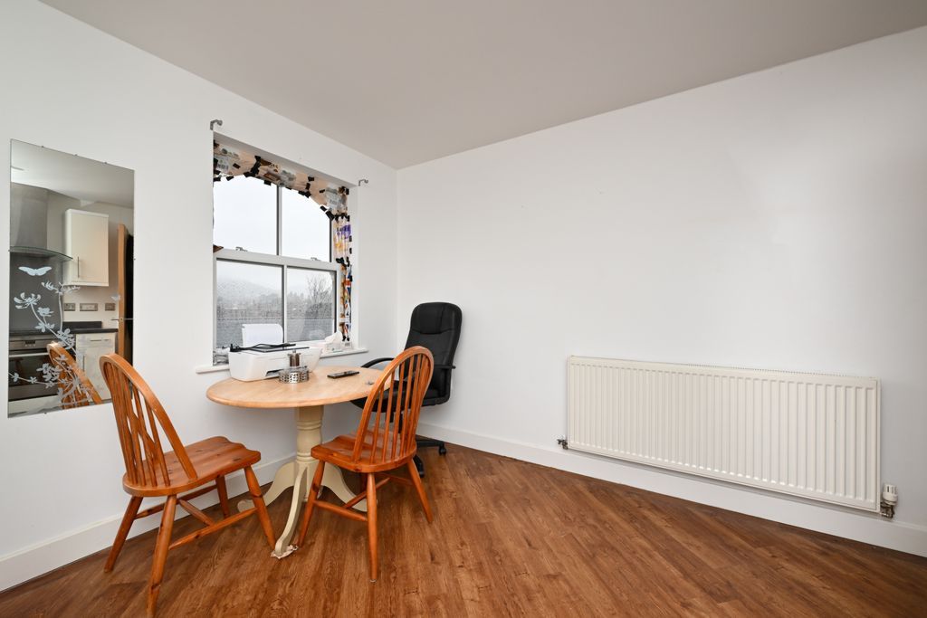 1 bed flat for sale in The Bank Tree Croft, Wellington TF1, £99,995