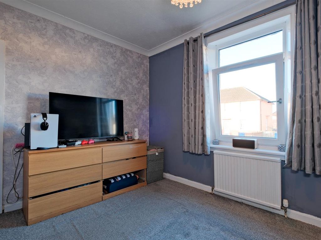 2 bed flat for sale in Milton Street, Hamilton ML3, £64,995