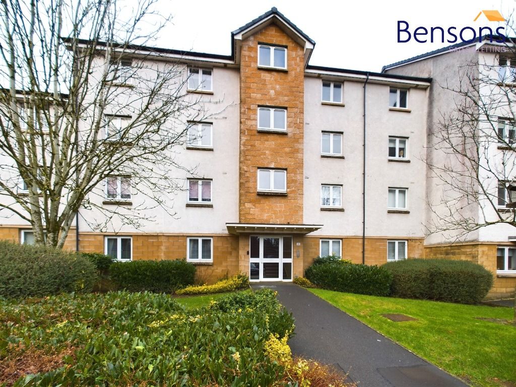 2 bed flat to rent in Gullion Park, East Kilbride, South Lanarkshire G74, £850 pcm
