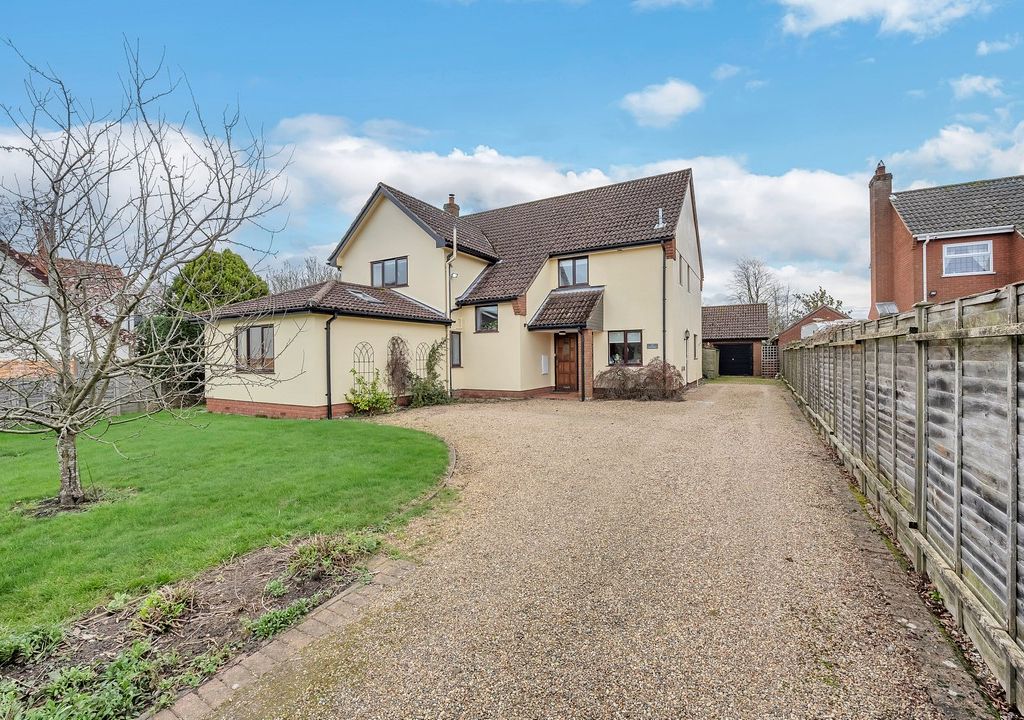 4 bed detached house for sale in Long Green, Wortham, Diss IP22, £650,000