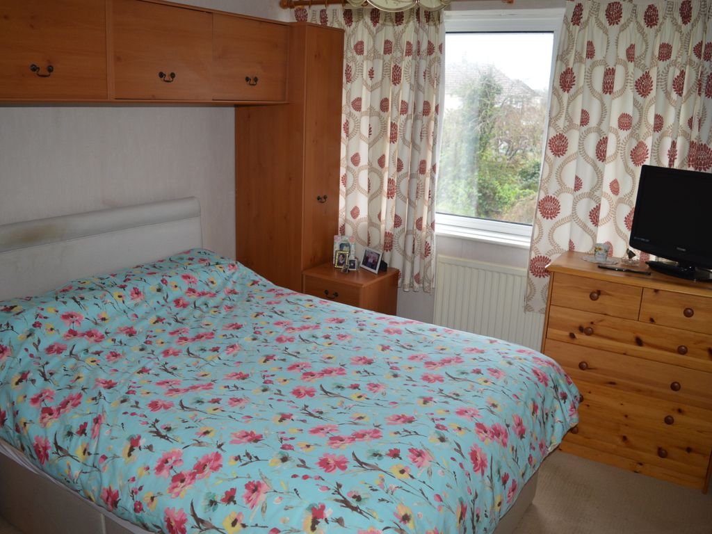 3 bed detached house for sale in Manor Park, Llantwit Major CF61, £345,000