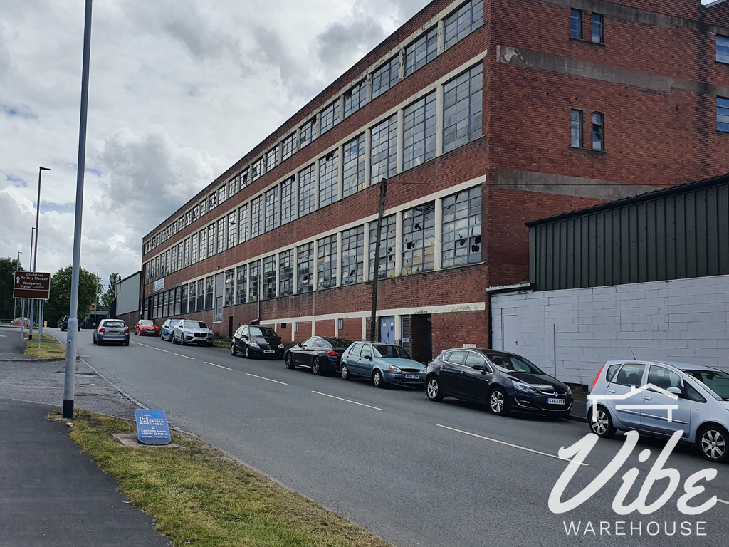 Light industrial to let in Chatfield Place, Stoke-On-Trent ST3, £8,280 pa