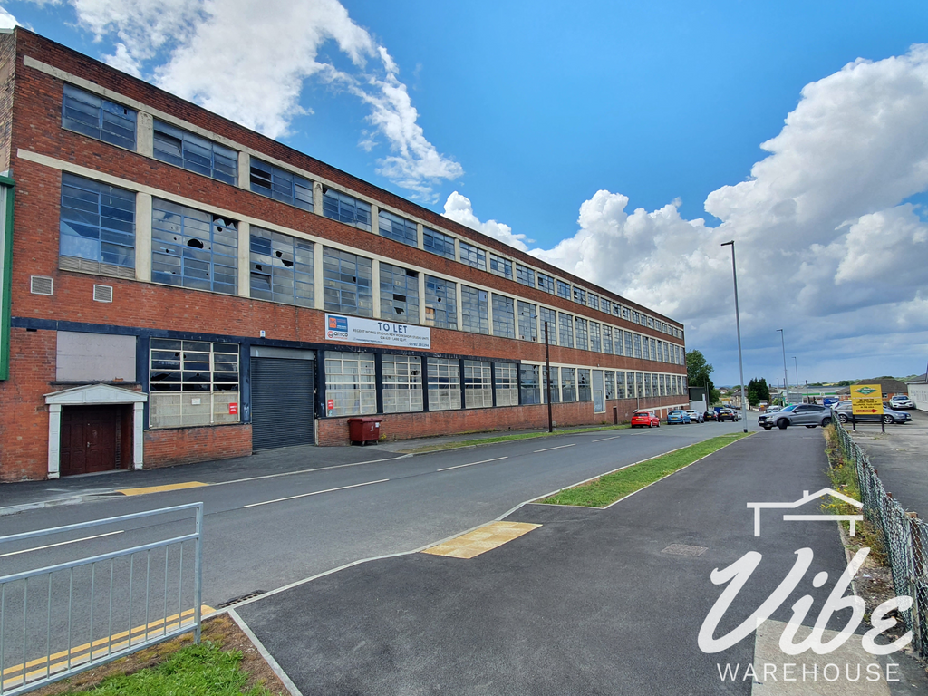 Light industrial to let in Chatfield Place, Stoke-On-Trent ST3, £8,280 pa