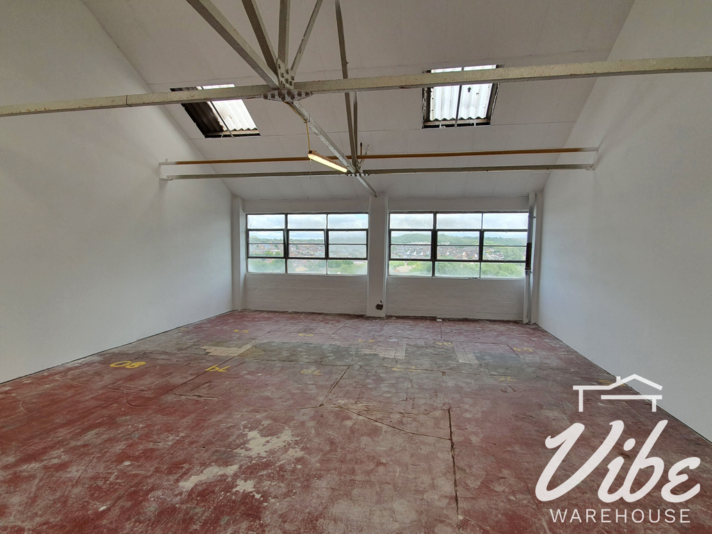 Light industrial to let in Chatfield Place, Stoke-On-Trent ST3, £8,280 pa