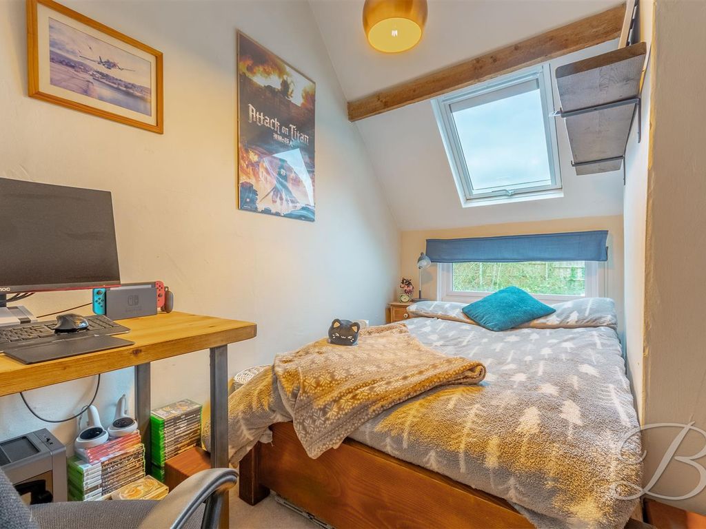 3 bed cottage for sale in Mickledale Lane, Bilsthorpe, Newark NG22, £365,000