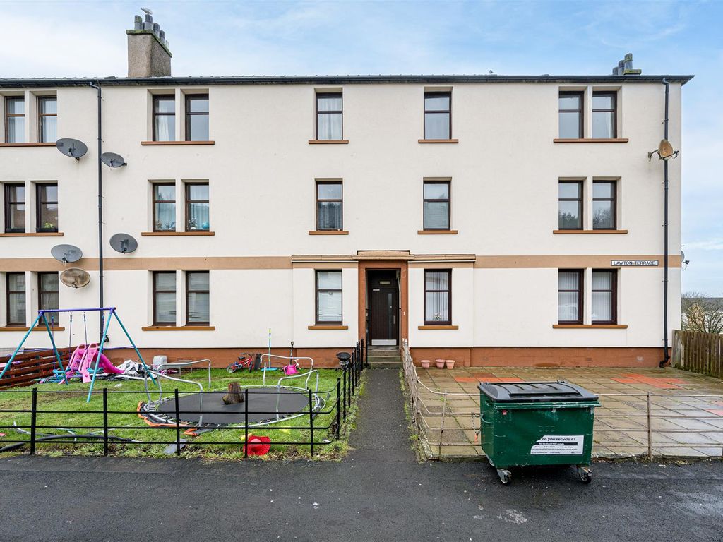 2 bed flat for sale in Lawton Terrace, Dundee DD3, £95,000