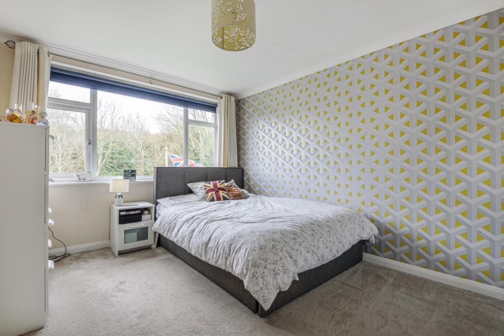 3 bed maisonette for sale in Chesham, Buckinghamshire HP5, £375,000