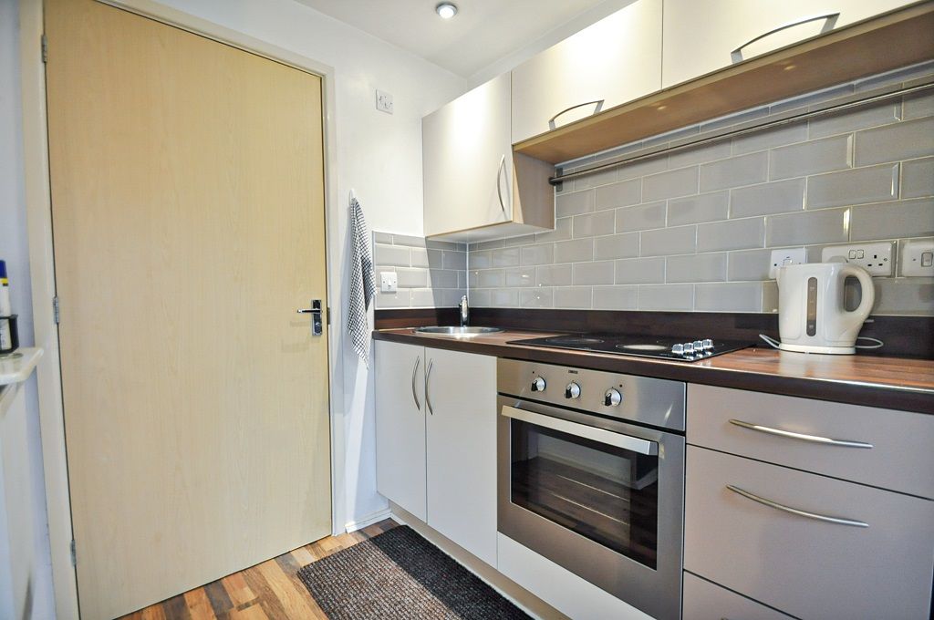 1 bed flat for sale in Ariel Reach, Newport, Gwent NP20, £75,000