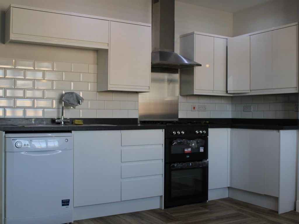 4 bed property to rent in Wootton Road, St. Annes Park, Bristol BS4, £2,200 pcm