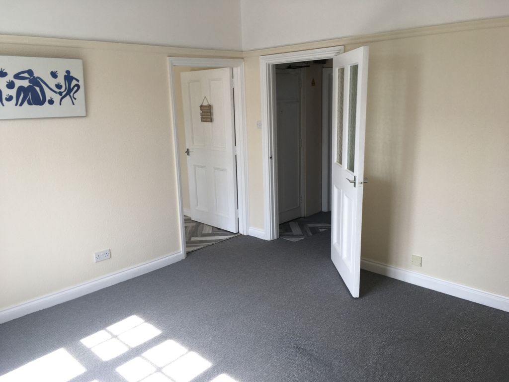 1 bed flat to rent in Abington Avenue, Northampton, Northamptonshire NN1, £675 pcm