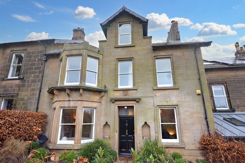 6 bed terraced house for sale in Clifton Terrace, Alnwick NE66, £599,950