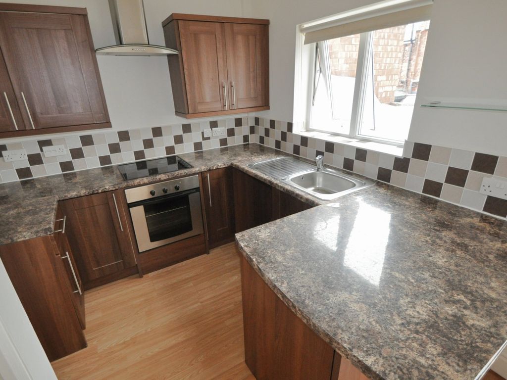 3 bed terraced house to rent in Bridge Road, West Kirby, Wirral CH48, £1,100 pcm