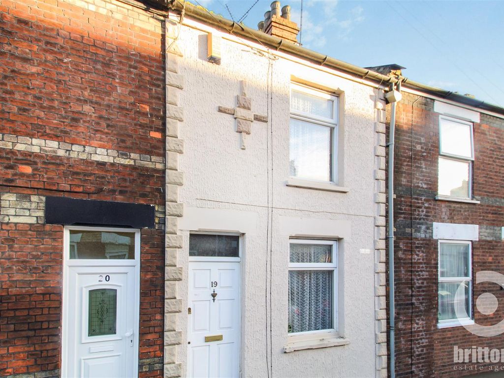 3 bed terraced house for sale in Cresswell Street, King