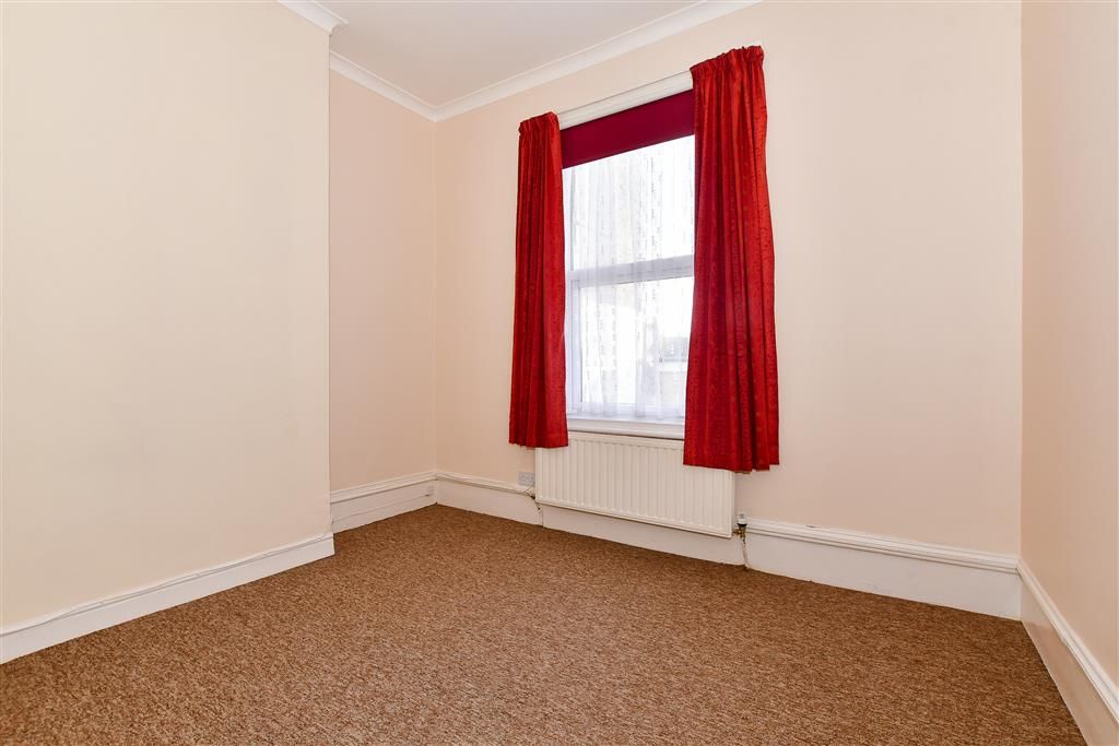 1 bed flat for sale in Godwin Road, Cliftonville, Margate, Kent CT9, £86,250