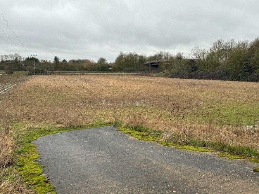Land for sale in Hemingford Abbots, Huntingdon PE28, £30,000