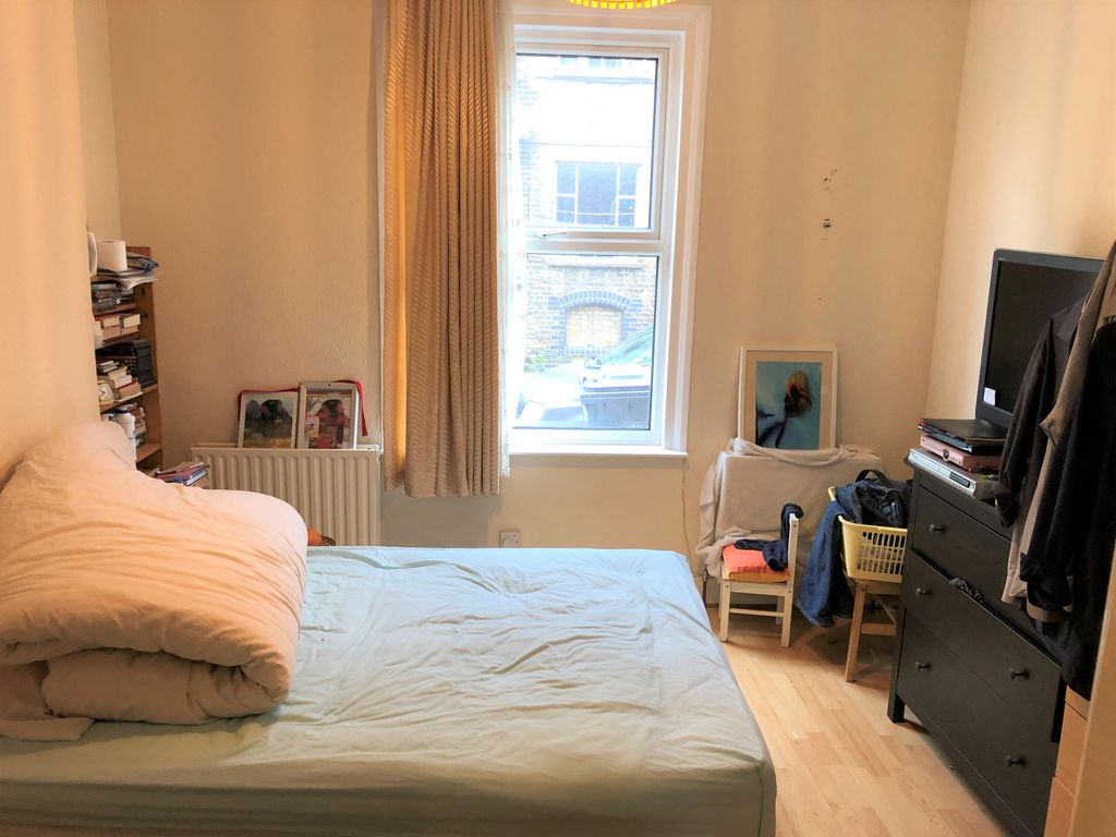 1 bed property to rent in Belfast Road, London N16, £1,450 pcm