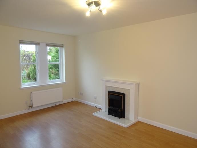 3 bed semi-detached house to rent in Castle Avenue, Gorebridge EH23, £1,200 pcm